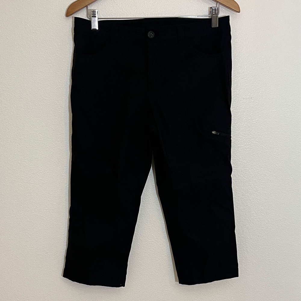 Eddie Bauer Black Capri Pants